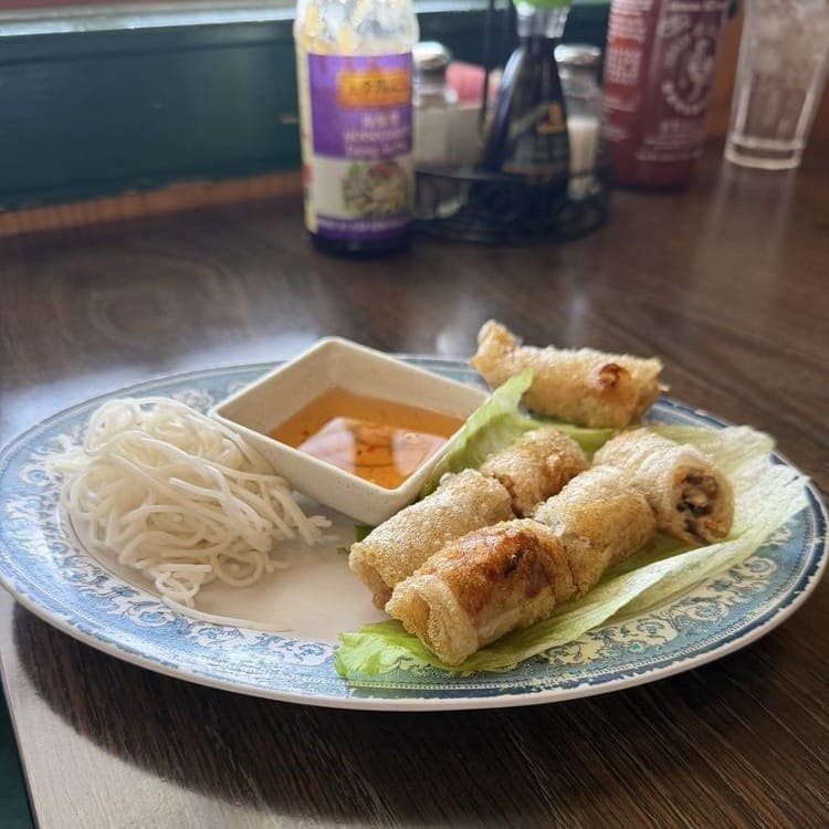 Vietnamese Egg Rolls (2)